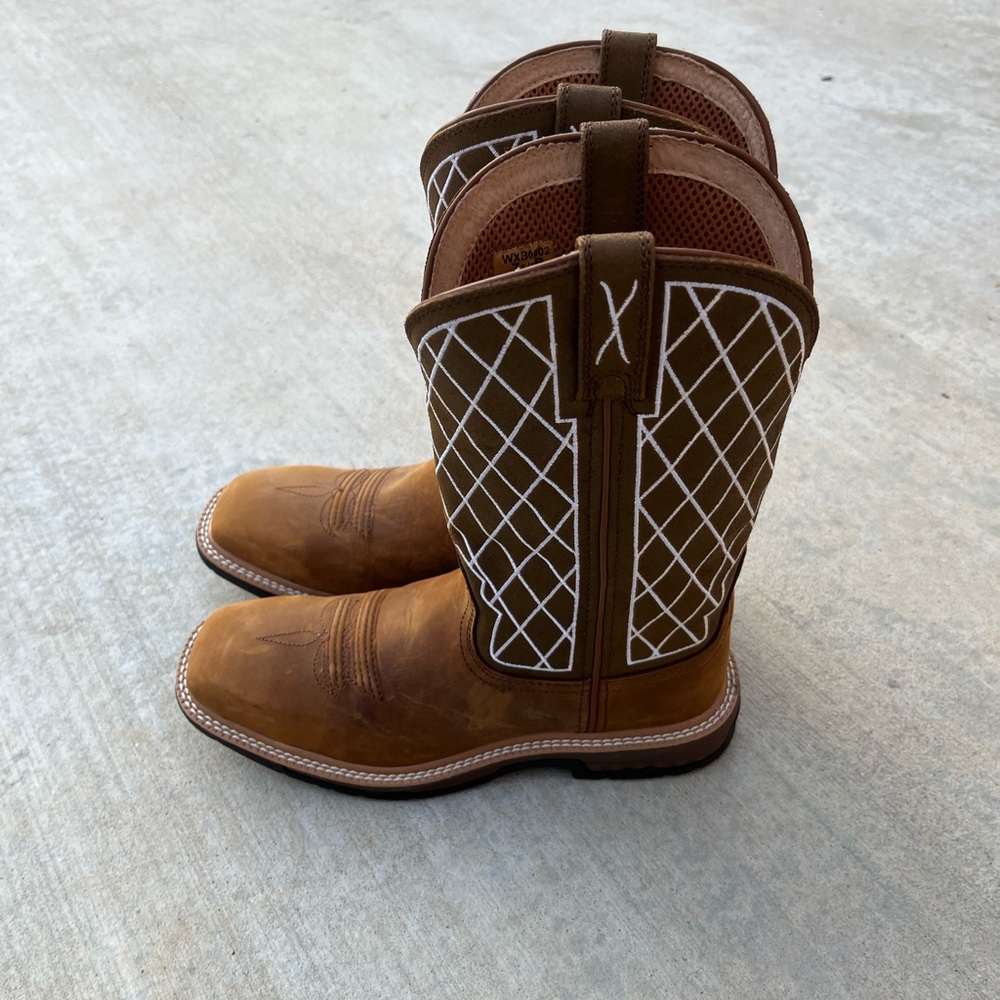 Twisted x womens square toe boots/ cowgirl boots/ work boots